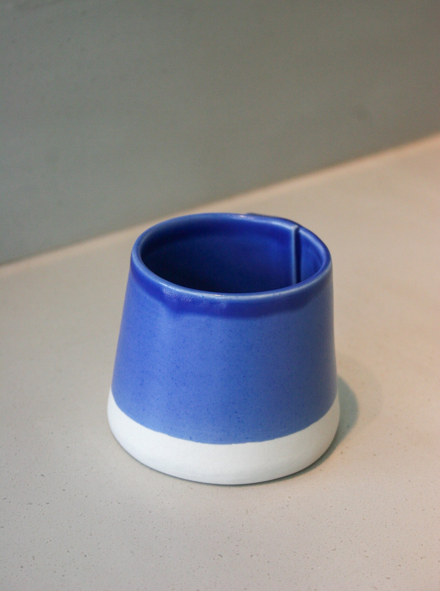 
                  
                    Ensemble café Impact et tasse en porcelaine Atelier Make
                  
                