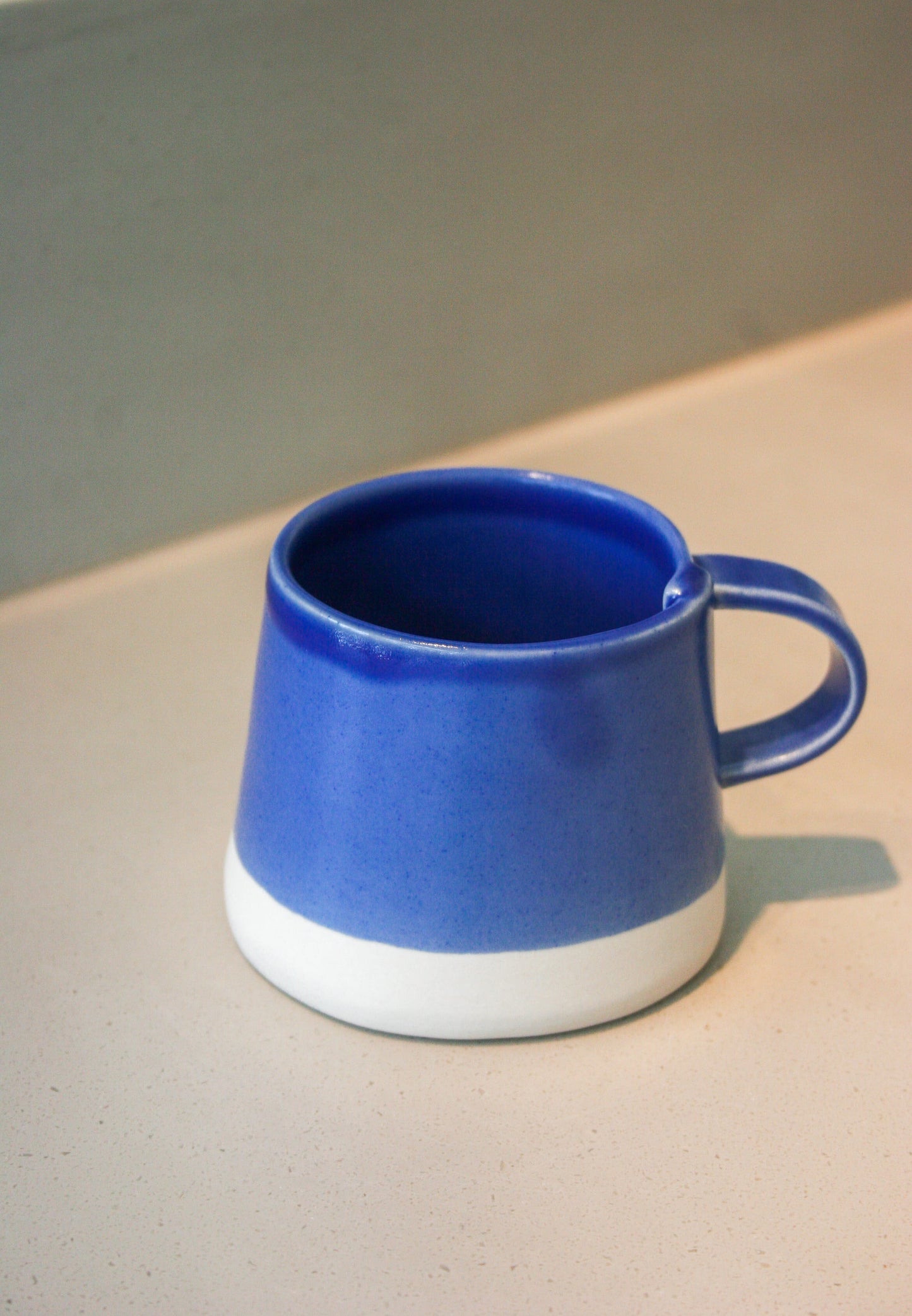 
                  
                    Ensemble café Impact et tasse en porcelaine Atelier Make
                  
                